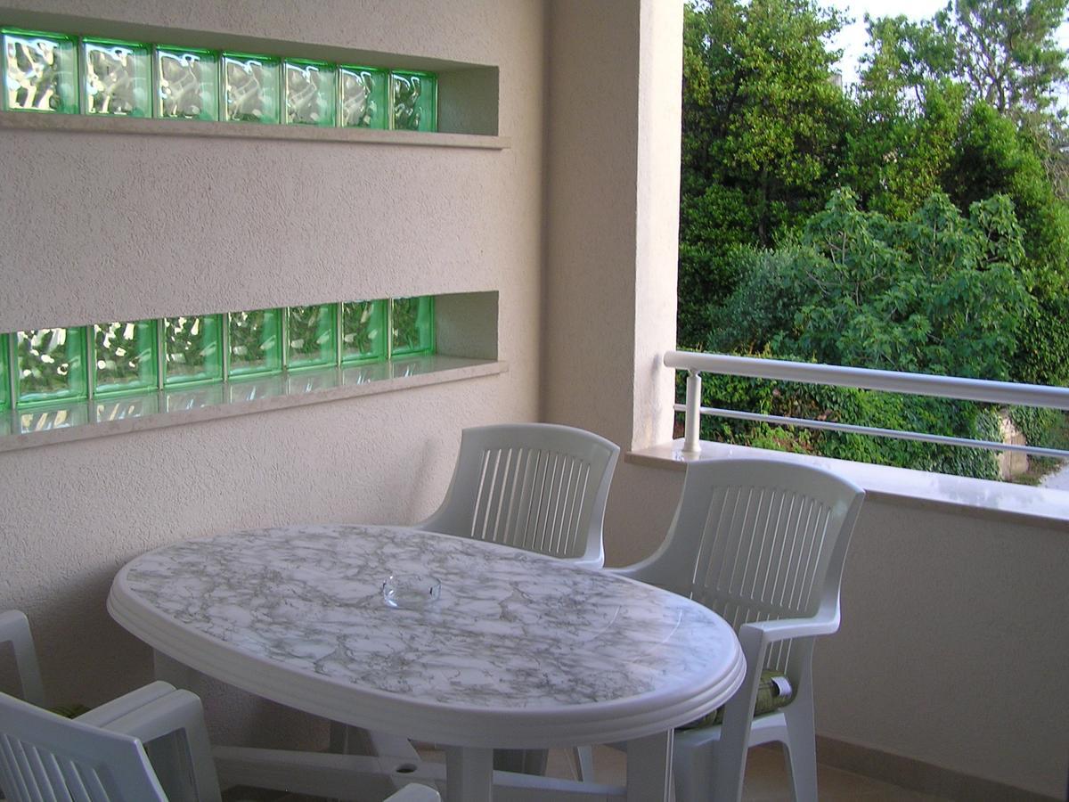 Apartments Oaza Regi Medulin Exterior photo